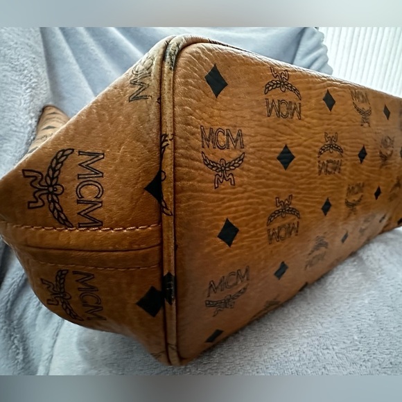 MCM Visetos Tote Bag - Picture 5 of 15